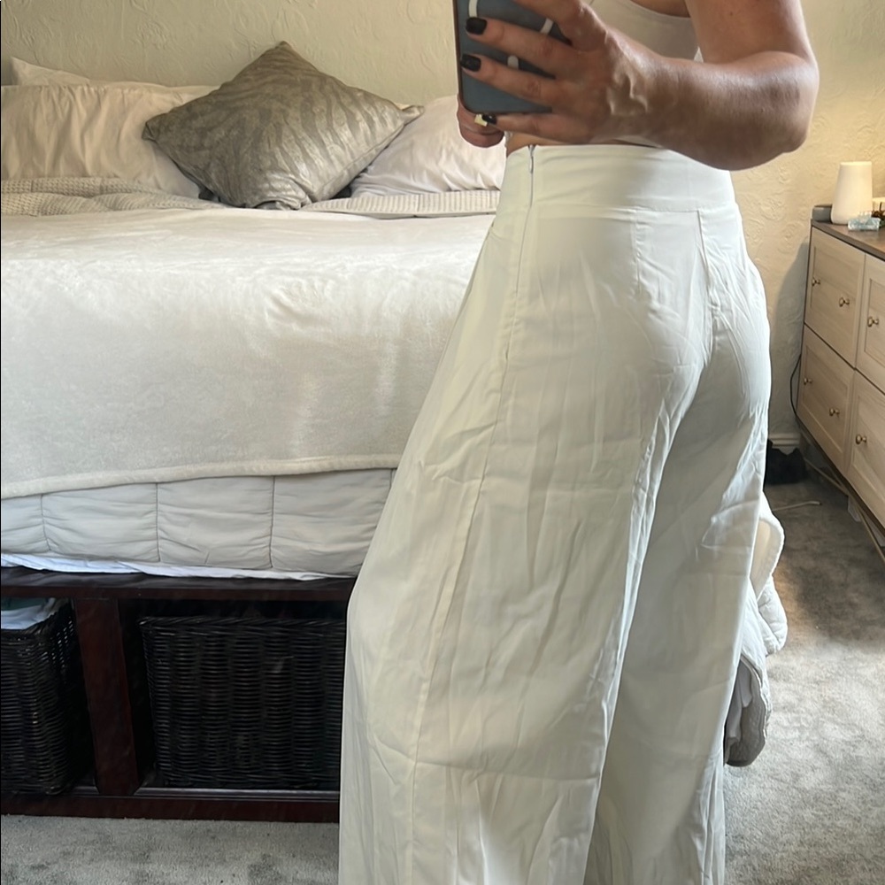 Elegant White Wide-Leg Pants XS - Picture 8 of 15